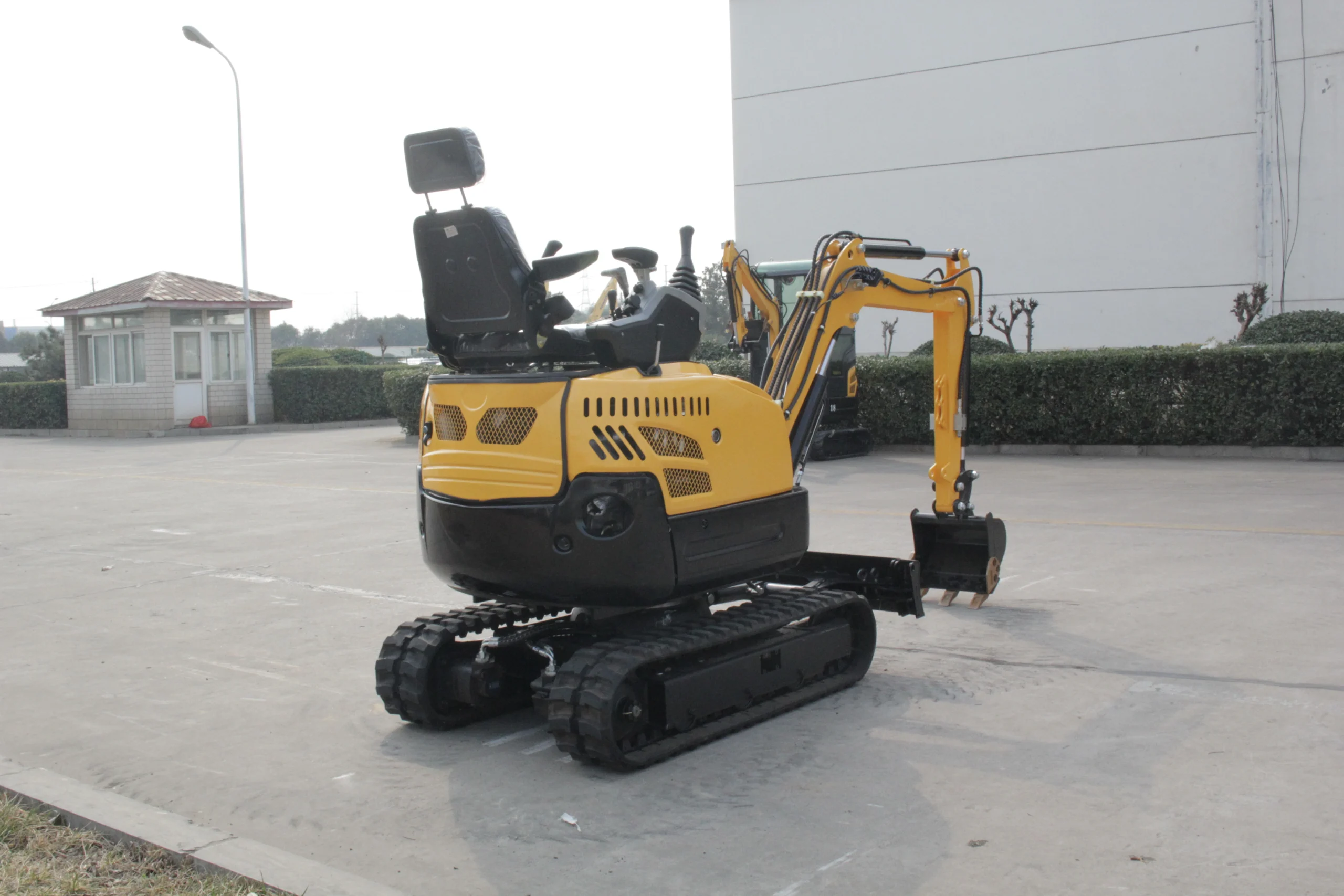 china mini excavator ms 18plus