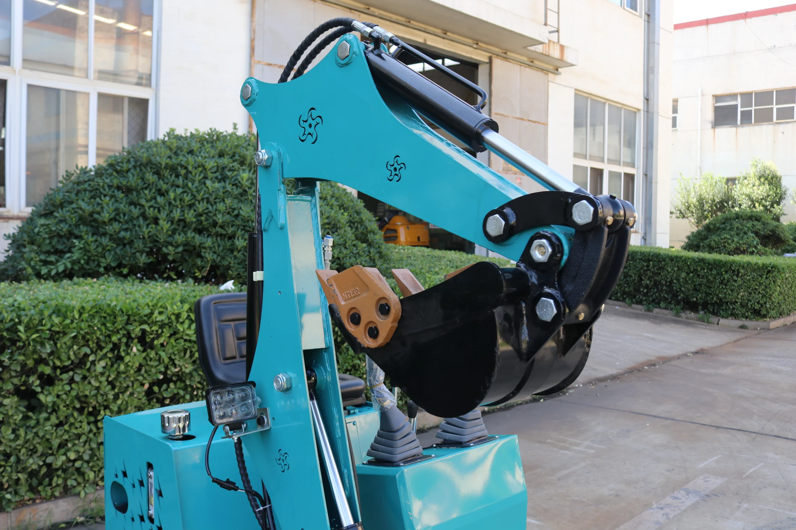china mini excavatorms 09
