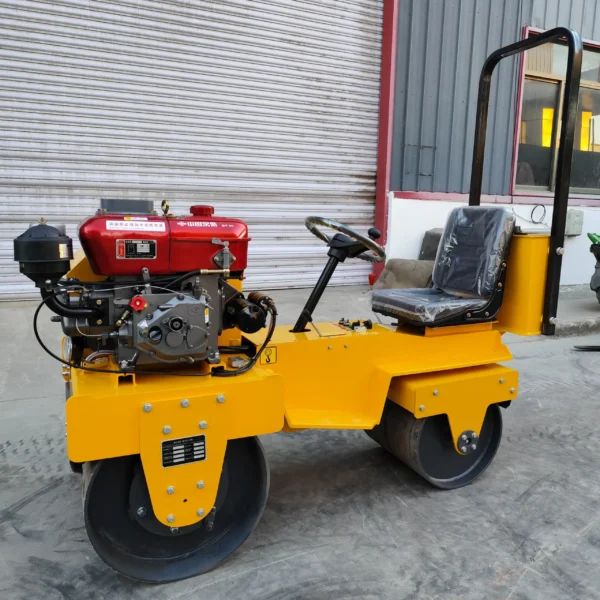 small drive roller water cooled diesel engine