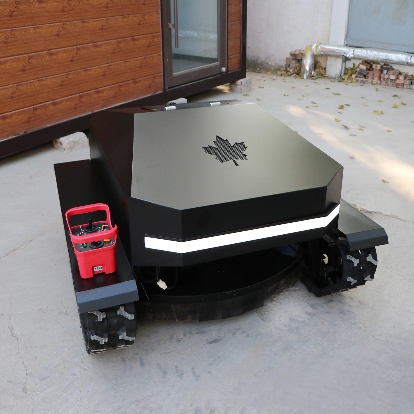 crawler remote control lawn mower ms 900l black warrior pius
